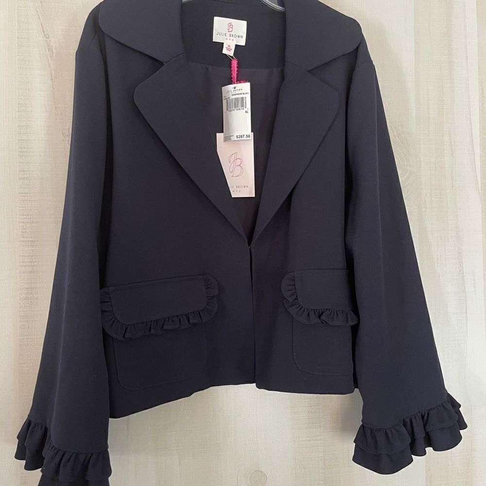 NWT Julie Brown NYC navy blazer jacket with ruffle at wrist, size XL - Picture 4 of 14